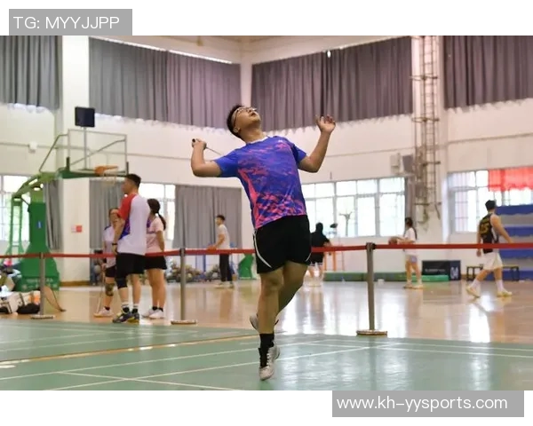 羽毛球与足球的奇妙交融探秘杭州羽毛球队的战术创新与包夹策略