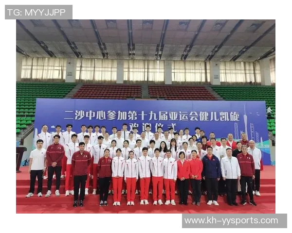 重庆足球队在亚运会中的默契配合展现出团队精神与战术执行力的完美结合 重庆足球队在亚运会中的默契配合展现出团队精神与战术执行力的完美结合